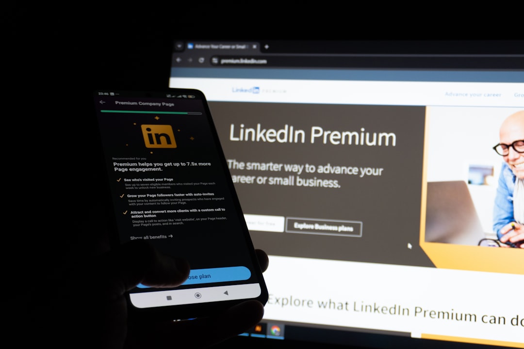 linkedin-premium-displayed-on-phone-and-computer-screen-8tvtmdel4vm